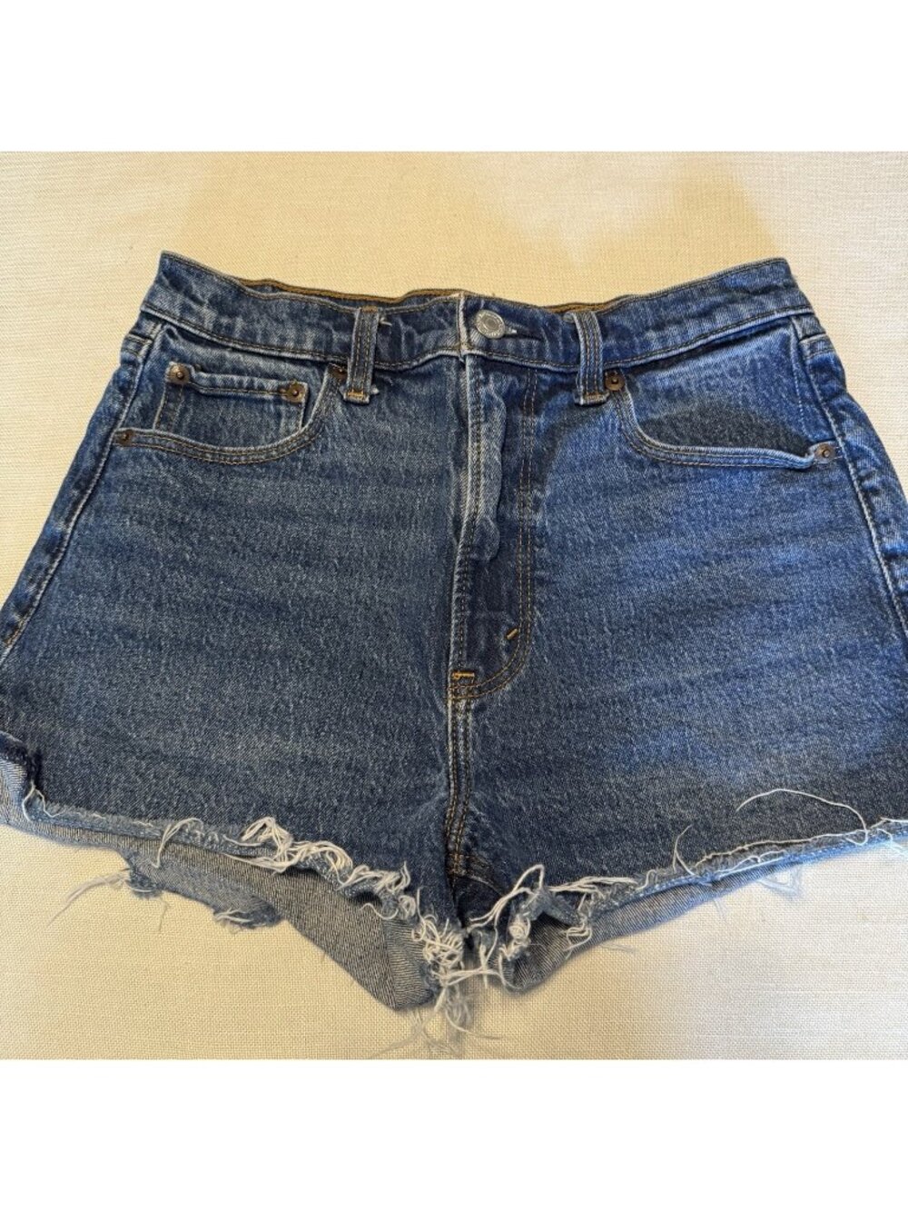 A&F Abercrombie & Fitch The Mom Short High Rise Denim Jean Shorts - 26 / 2